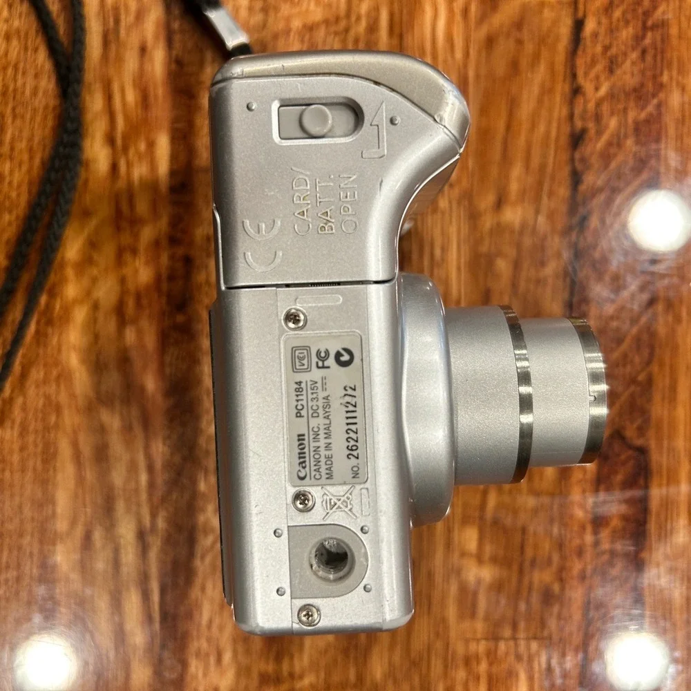 Canon PowerShot A530 Silver Digital Camera 5.0MP 4x Optical Zoom PC1184
